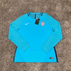 NEW w/ Tags USWNT Player Issue Soccer Women’s XL Blue Nike Jersey